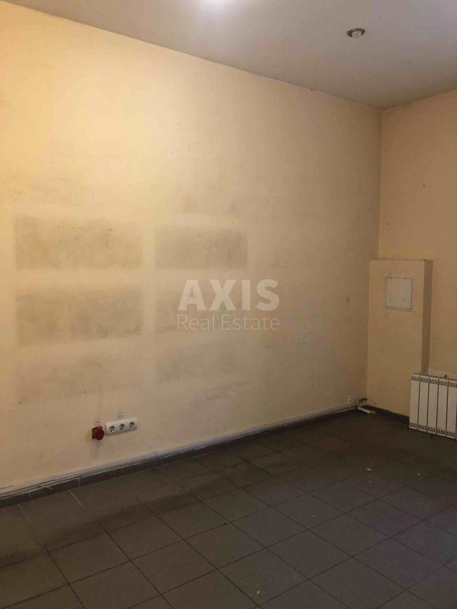 Объект торговли ул. Соломии Крушельницкой 7, 135м2643544