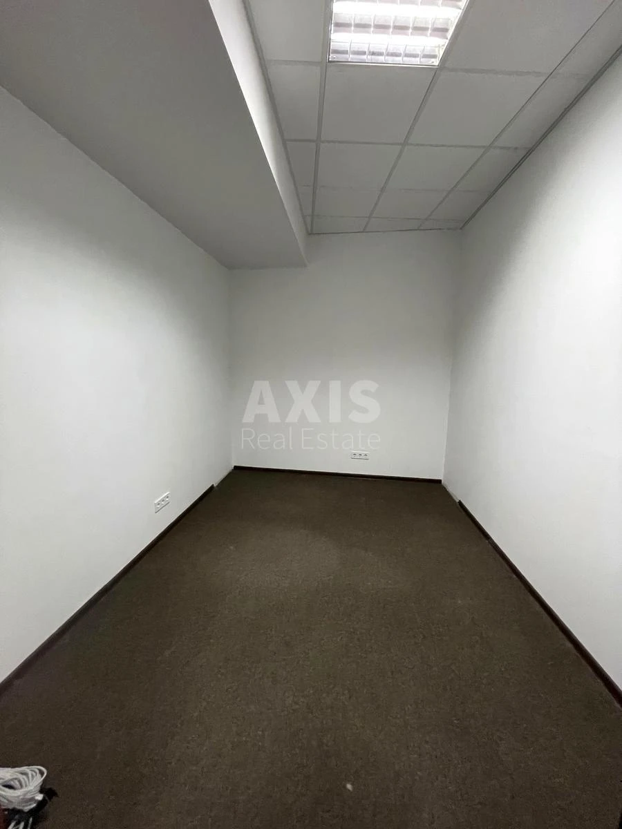 Office vul. Jevgena Konoval'cja 36Д, 461m26779313