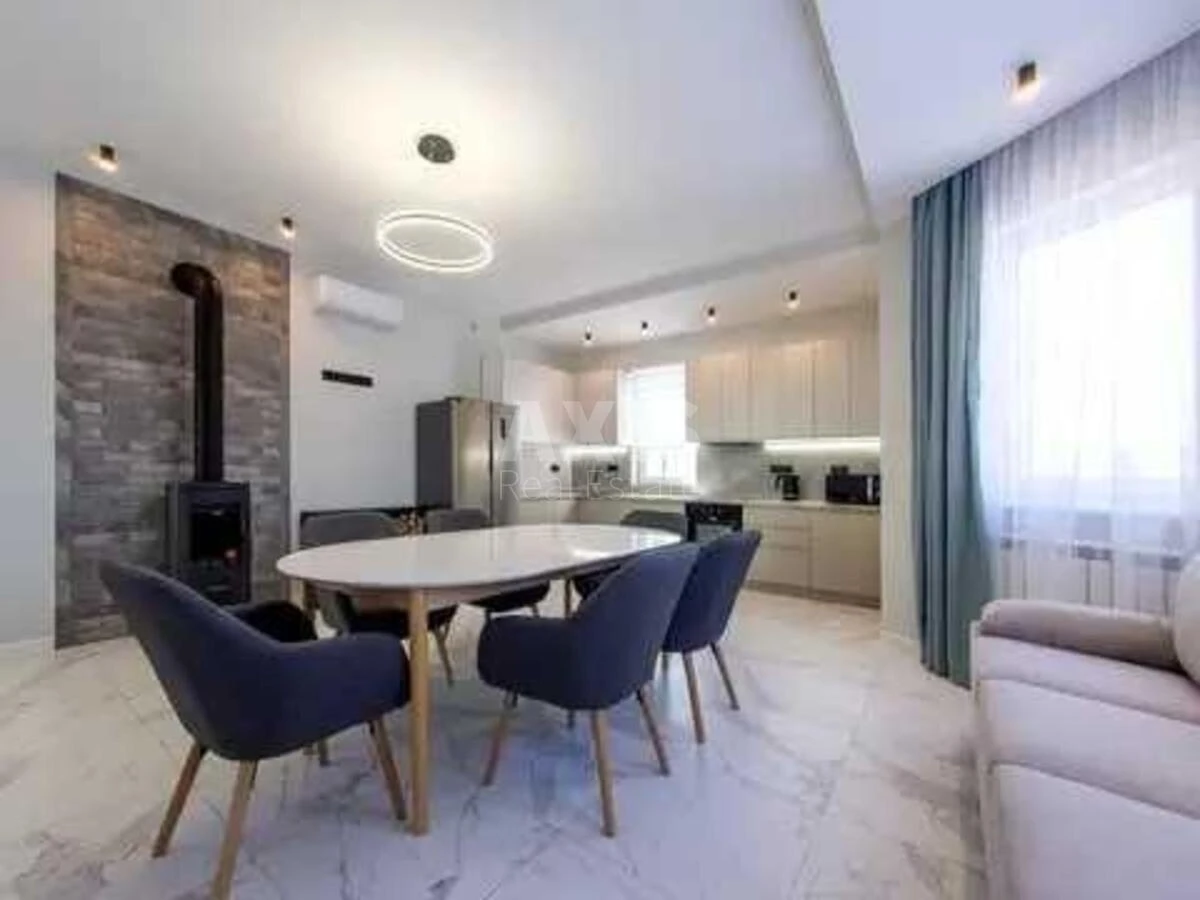 Дoм ул. Сергея Колоса, 205м2, город Киев612503