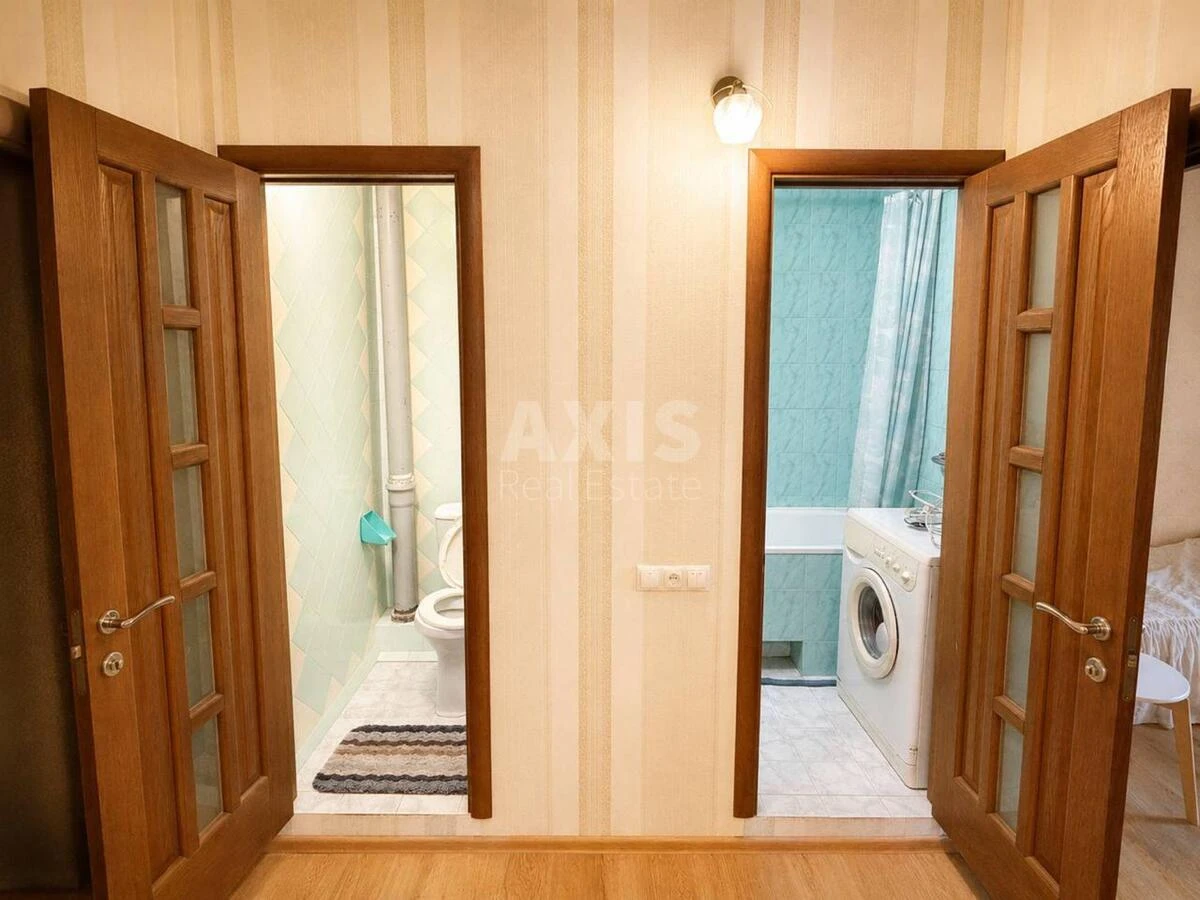 3к квартира ул. Княжий Затон 12696375
