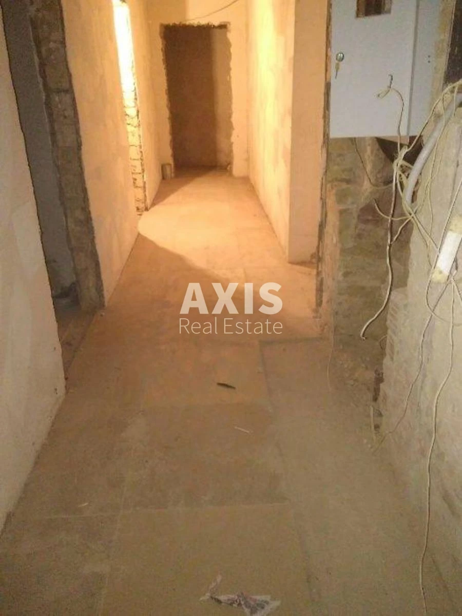 Service object vul. Vvedens'ka 6, 210m2431250