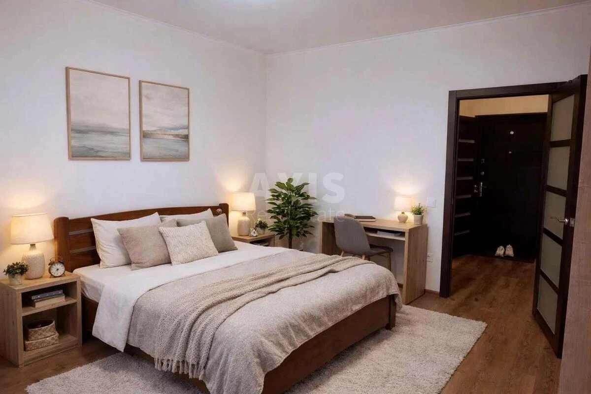 1k apartment pr-t Berestejskij 67655100