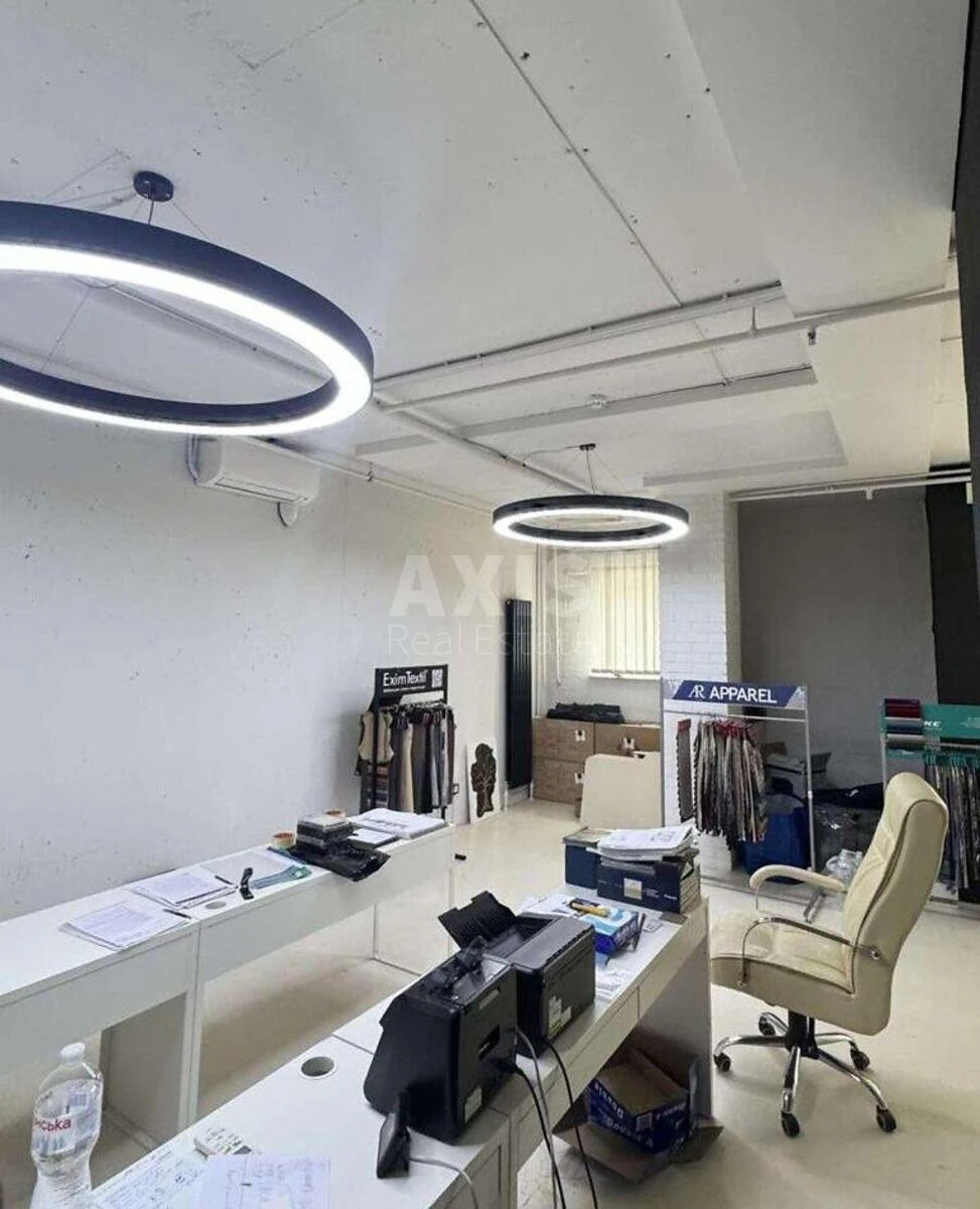 Trade object bul. Shevchenka Tarasa 33Б, 130m271596