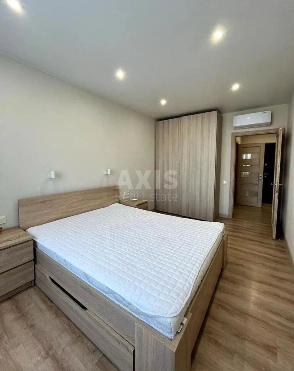 1k apartment vul. Sverstjuka Jevgena 6Д603761