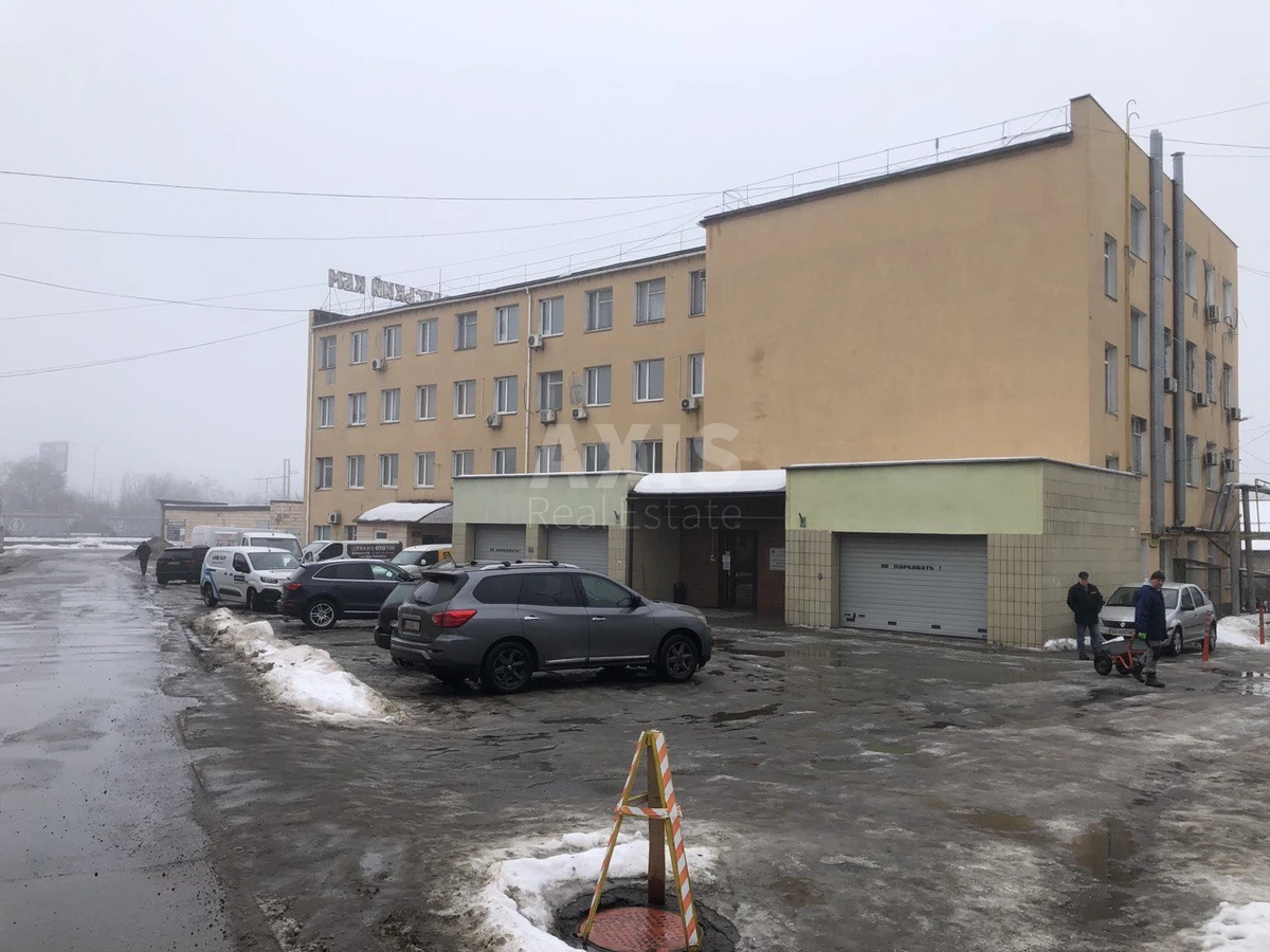 Office shljah Pyrogivs'kyj 34, 500m2675320