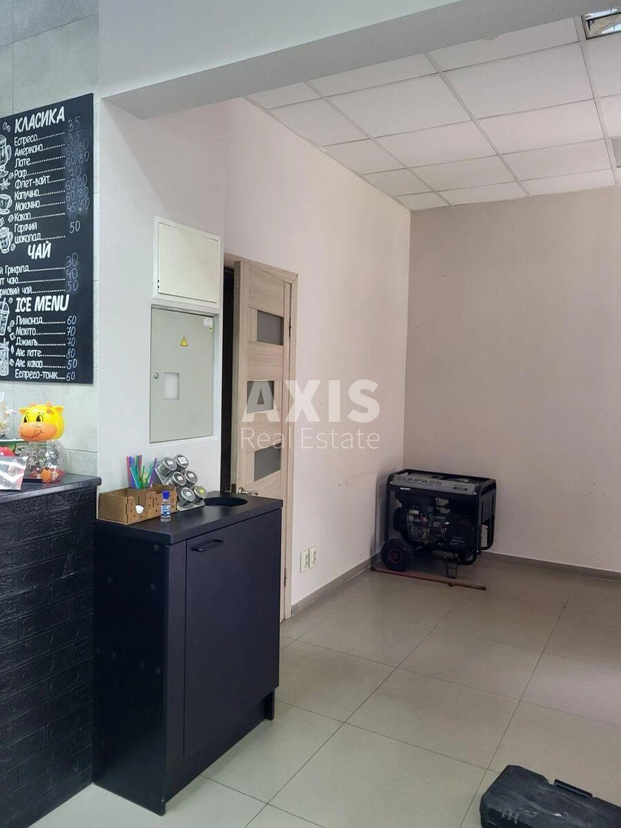 Trade object vul. Inzhenera Borodina 6, 40m256113