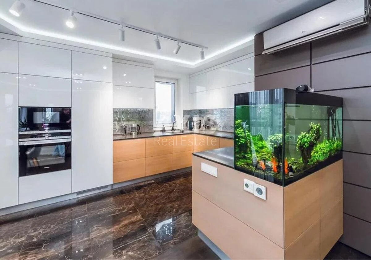 3k apartment vul. Lypkivs'kogo Vasylja Mytropolyta 16В619742