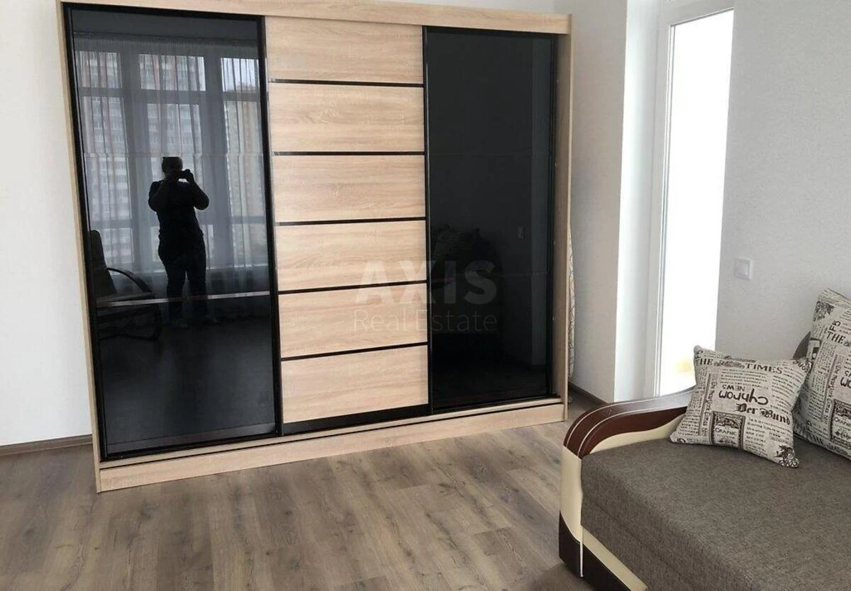 3k apartment vul. Oleny Pchilky 7720384