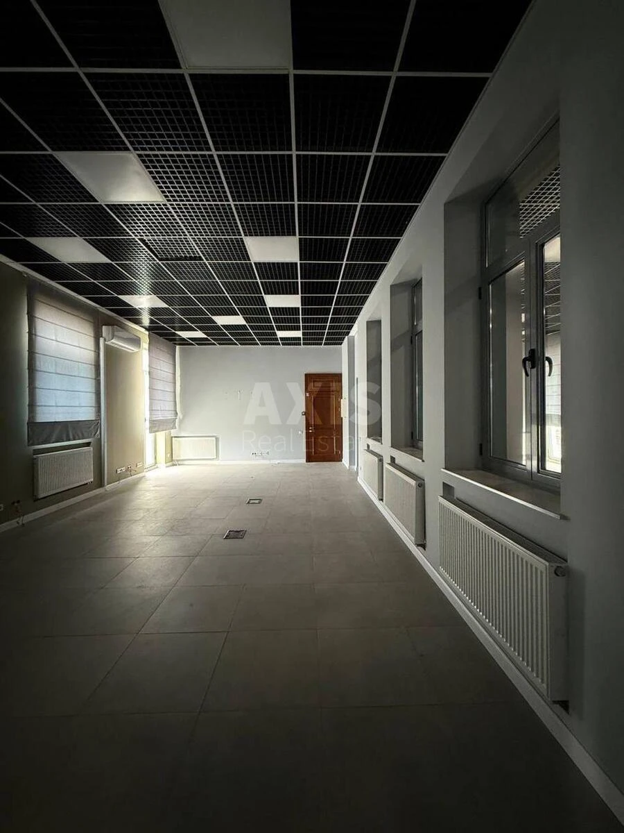 Office vul. Volodymyrs'ka 4, 400m2674846