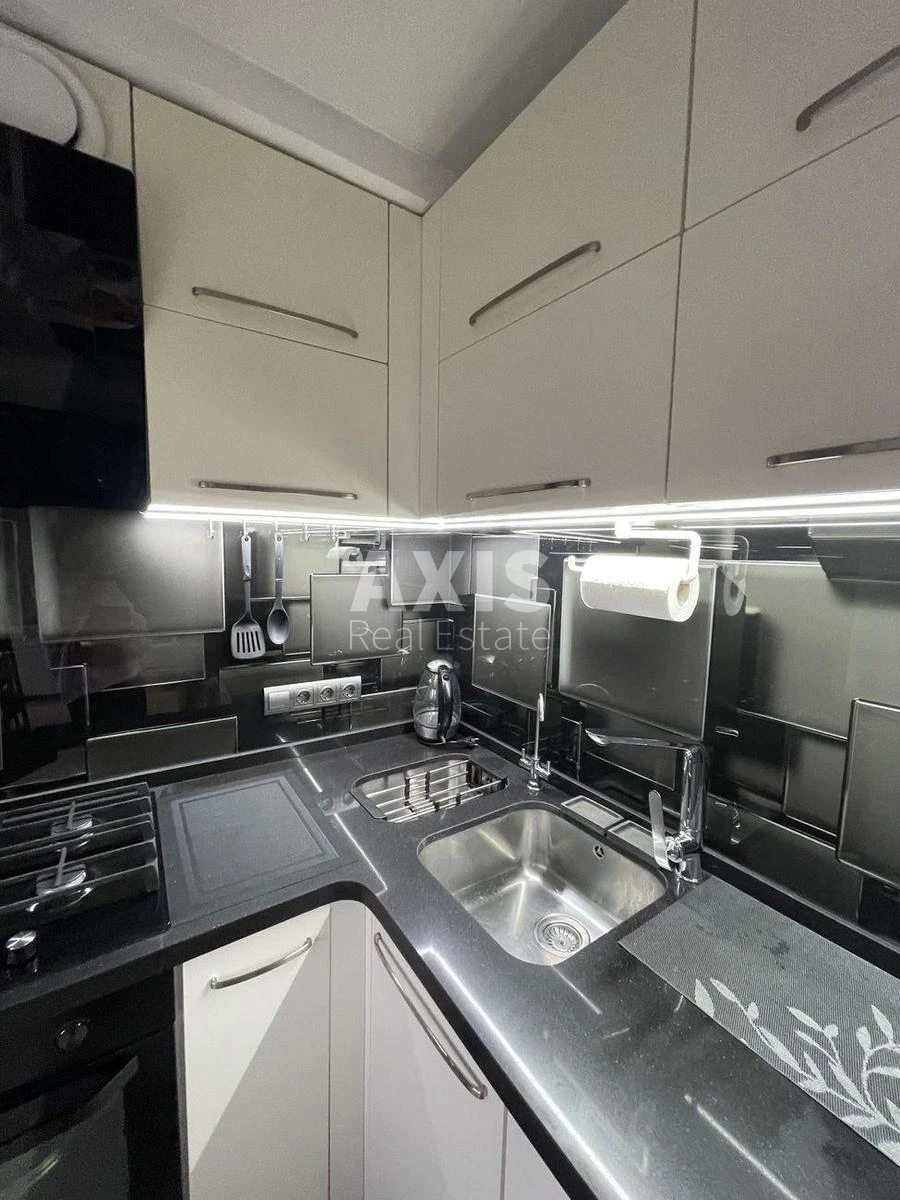 2k apartment bul. Verhovnoi' Rady 26440810