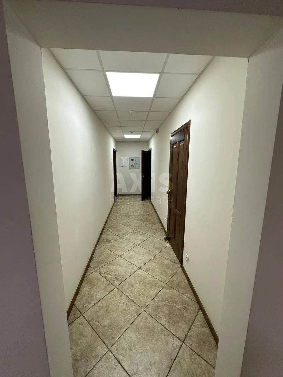 Объект торговли пр-т Гонгадзе Георгия 18, 155м2646193