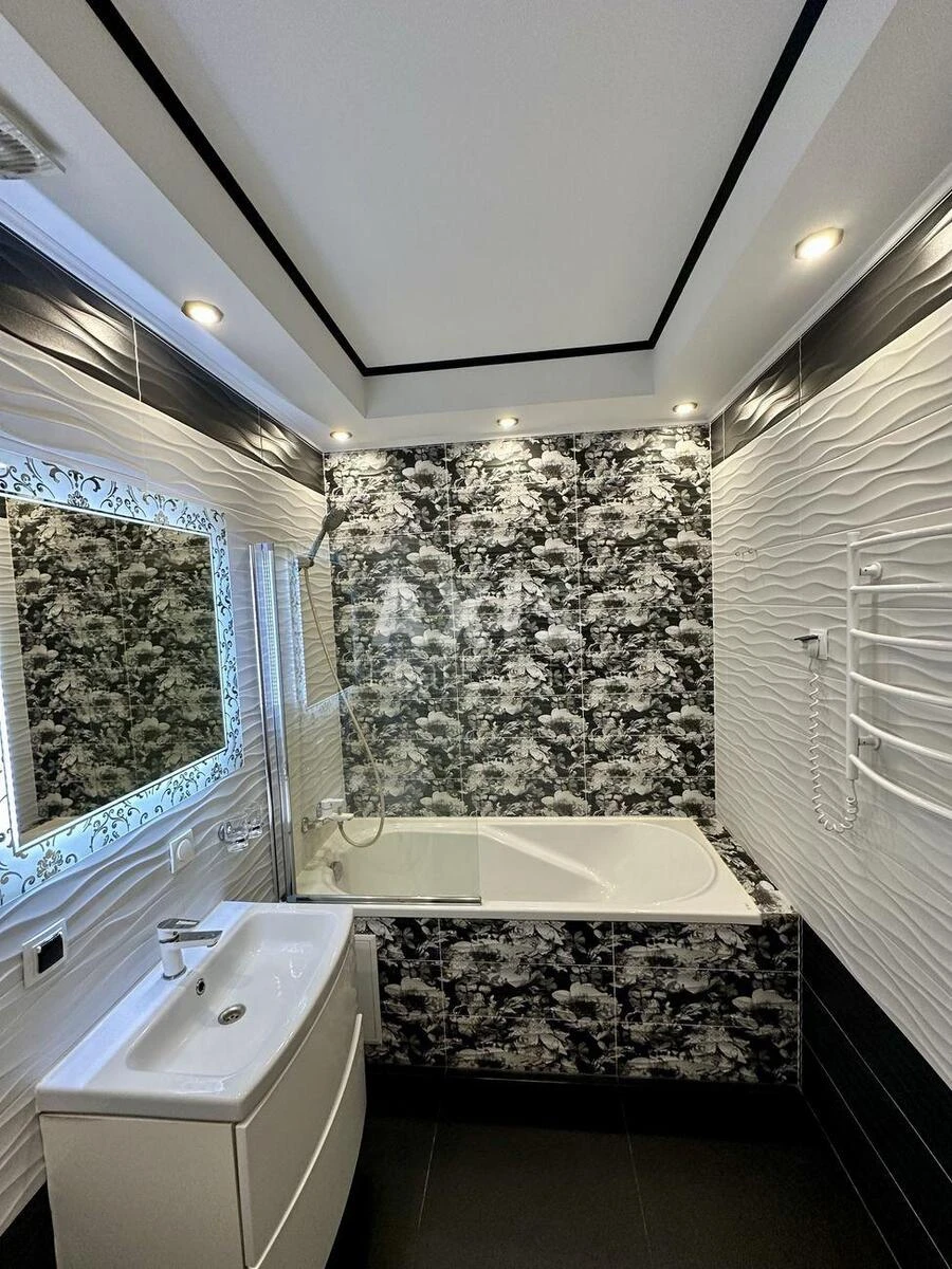 2k apartment vul. Teremkivs'ka 3A6671212