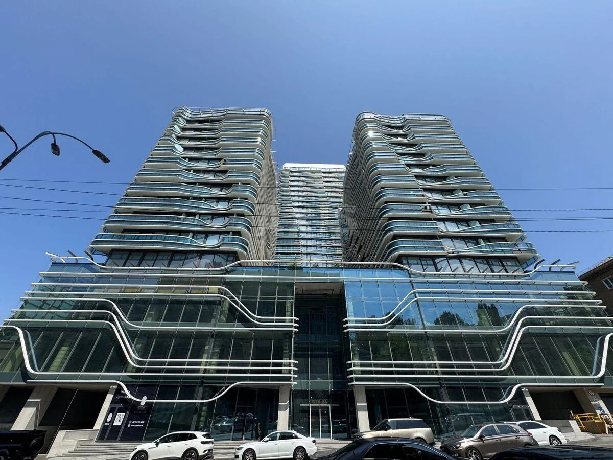 4k apartment vul. Mechnykova 11А