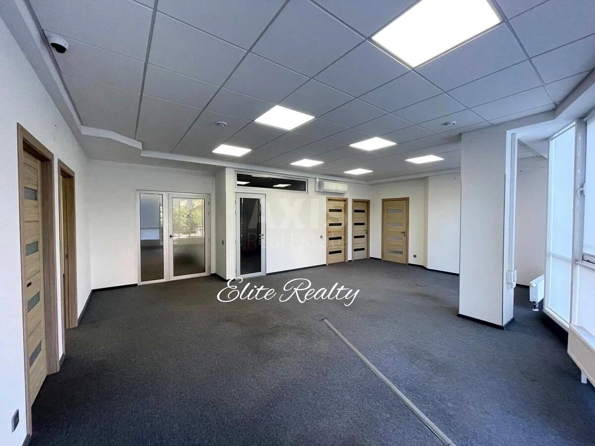 Офис ул. Старонаводницкая 13Б, 113м2679373