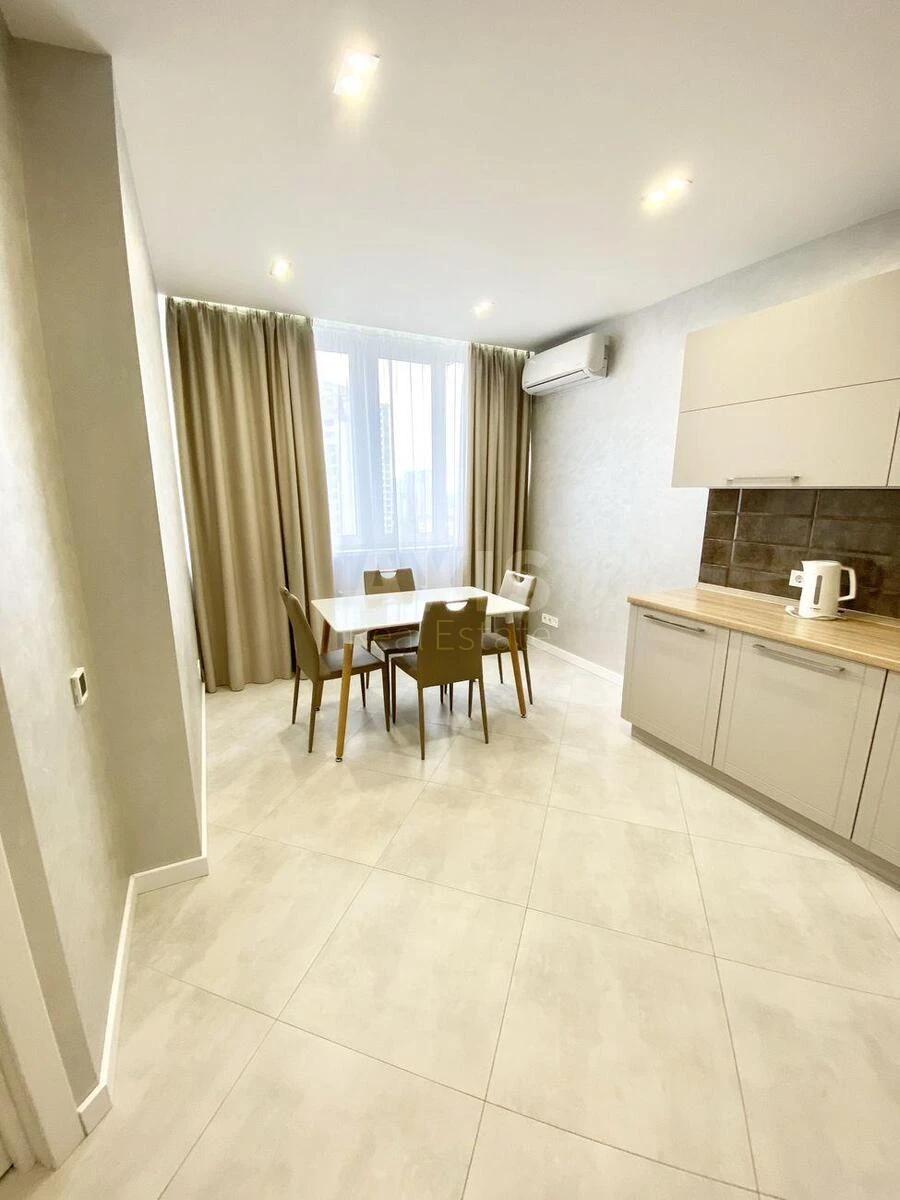 1k apartment vul. Pidvysoc'kogo Profesora 4В6481624