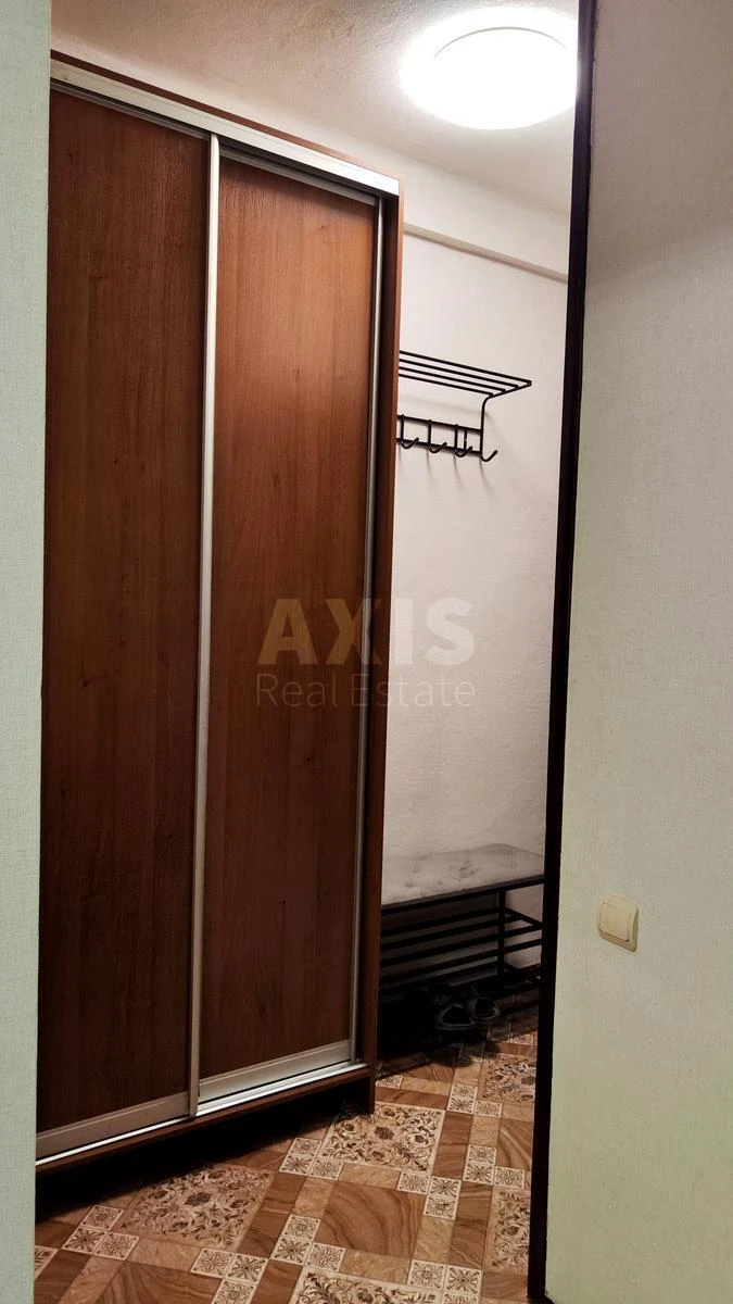 2k apartment vul. Shhusjeva 12648389