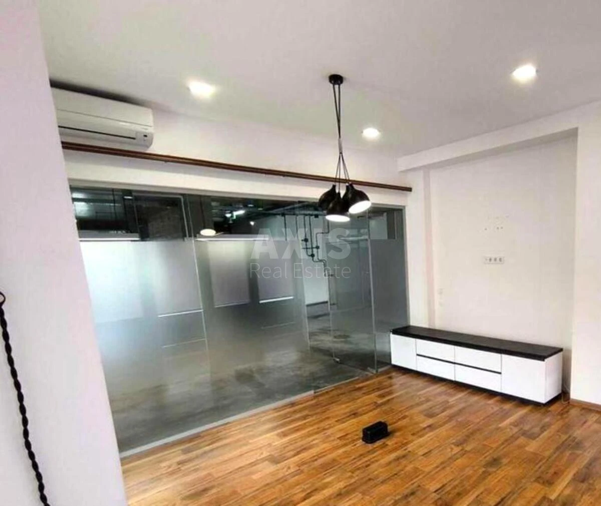 Office vul. Knyaziv Ostrozkykh 8, 330m2665054