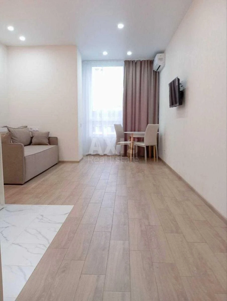 1k apartment vul. Radchenka Petra 27649912