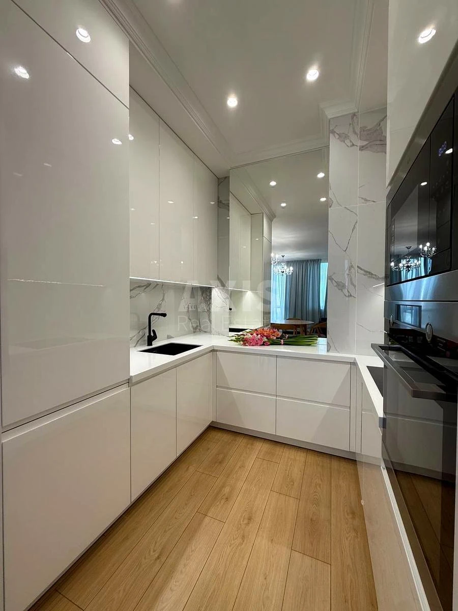 2k apartment pr-t Berestejskij 42А66635