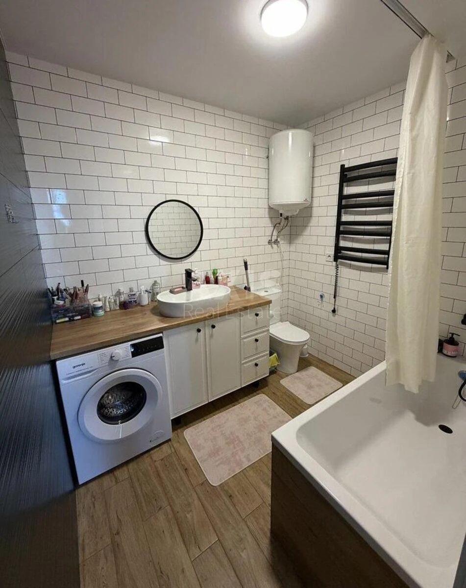 2k apartment vul. Strokacha Tymofija 9702806