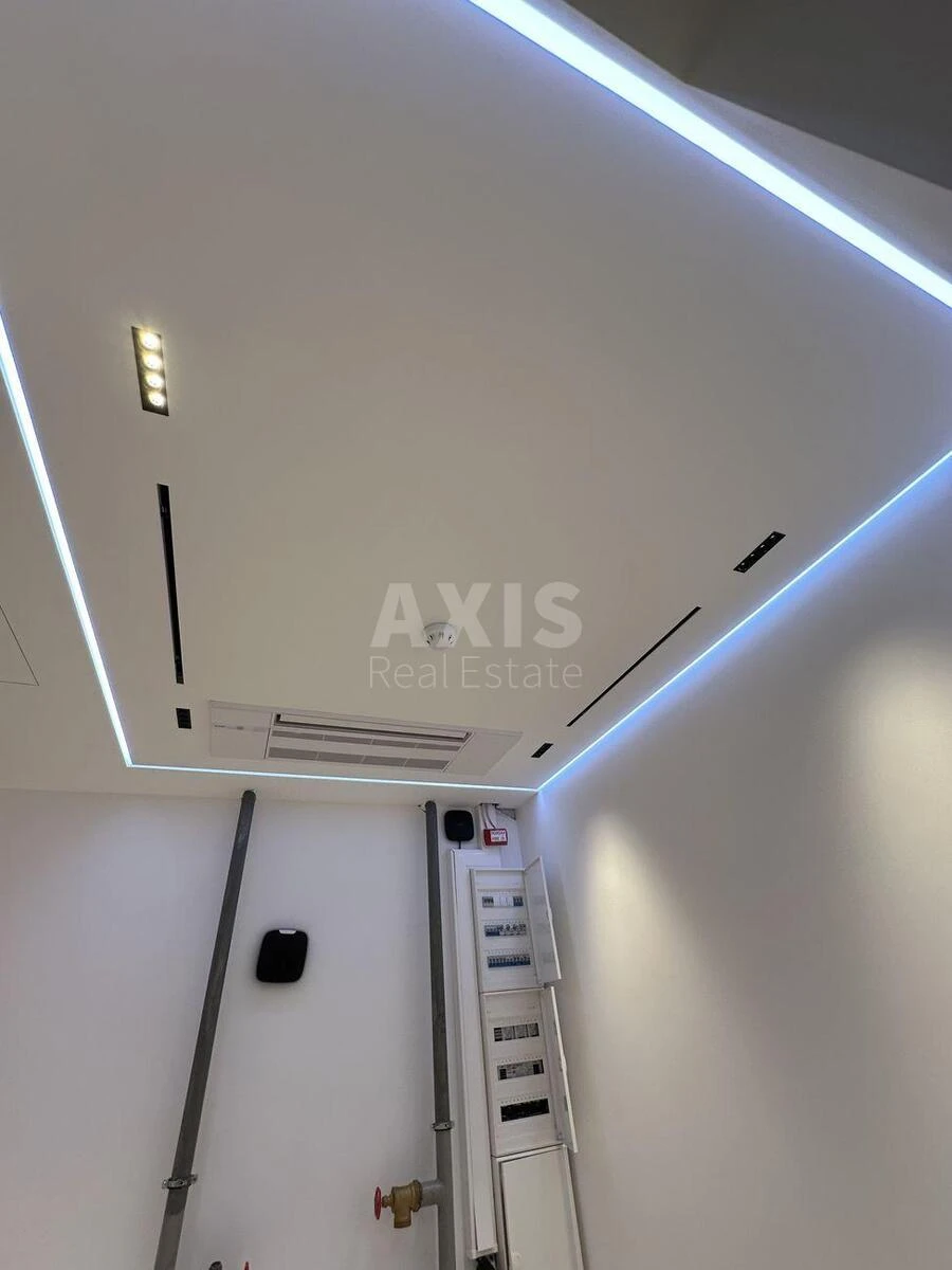 Объект торговли ул. Василия Тютюнника 28А, 55м2636319