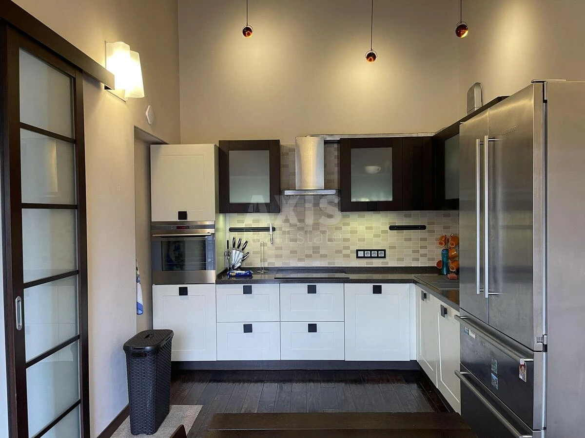 5k apartment vul. Kyrylivs'ka 14/18634985