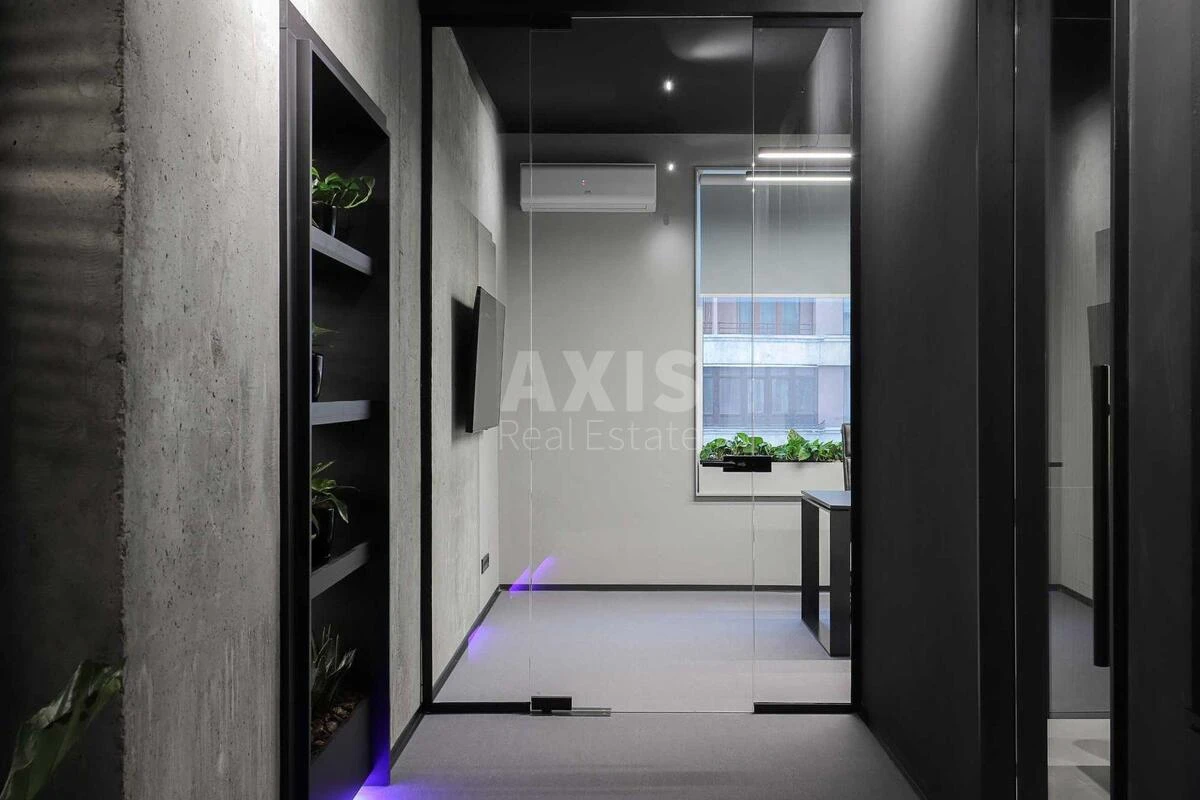 Office vul. Pan'kivs'ka 20/85, 140m2714697
