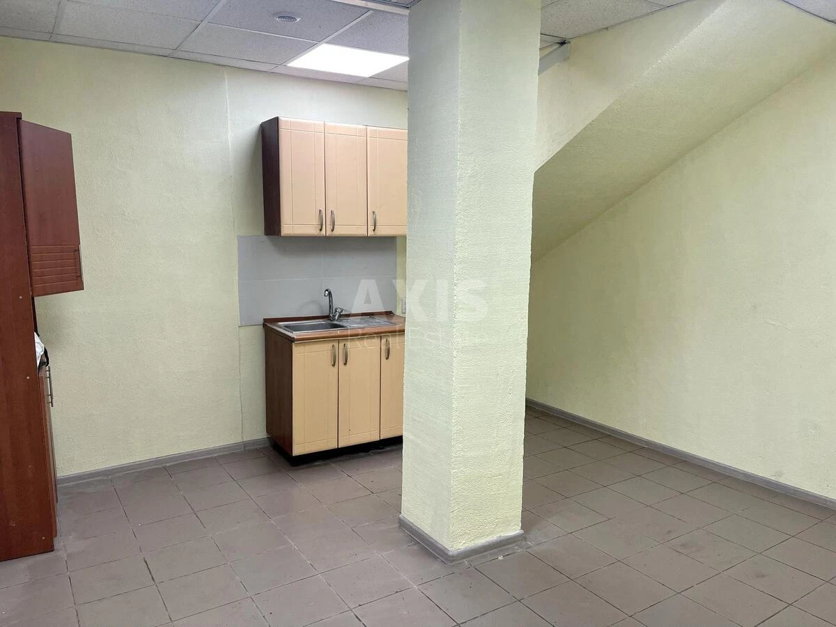 Trade object vul. Shhusjeva 36, 370m2686764