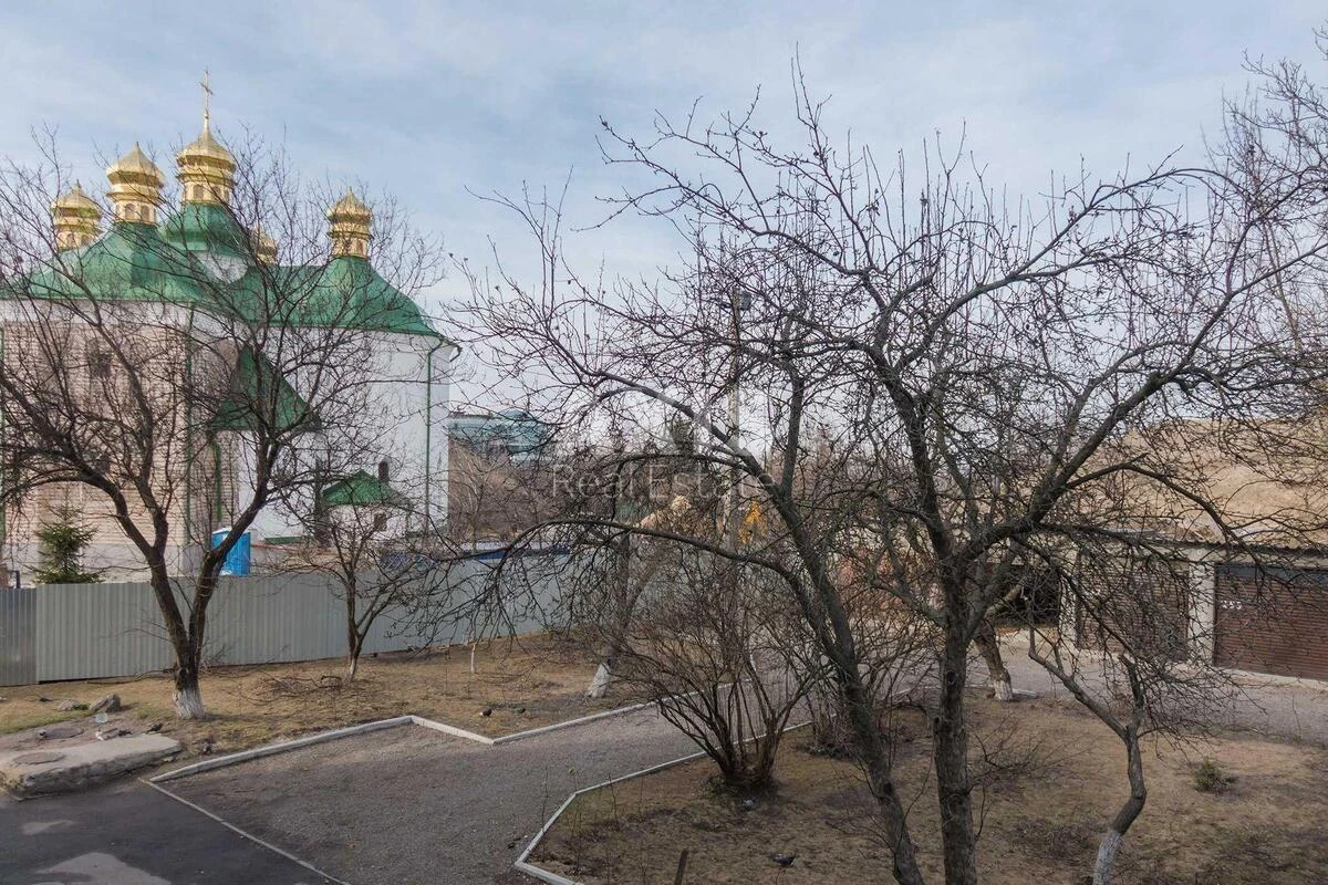 Office vul. Novonavodnytska Seven A, 48m26906310