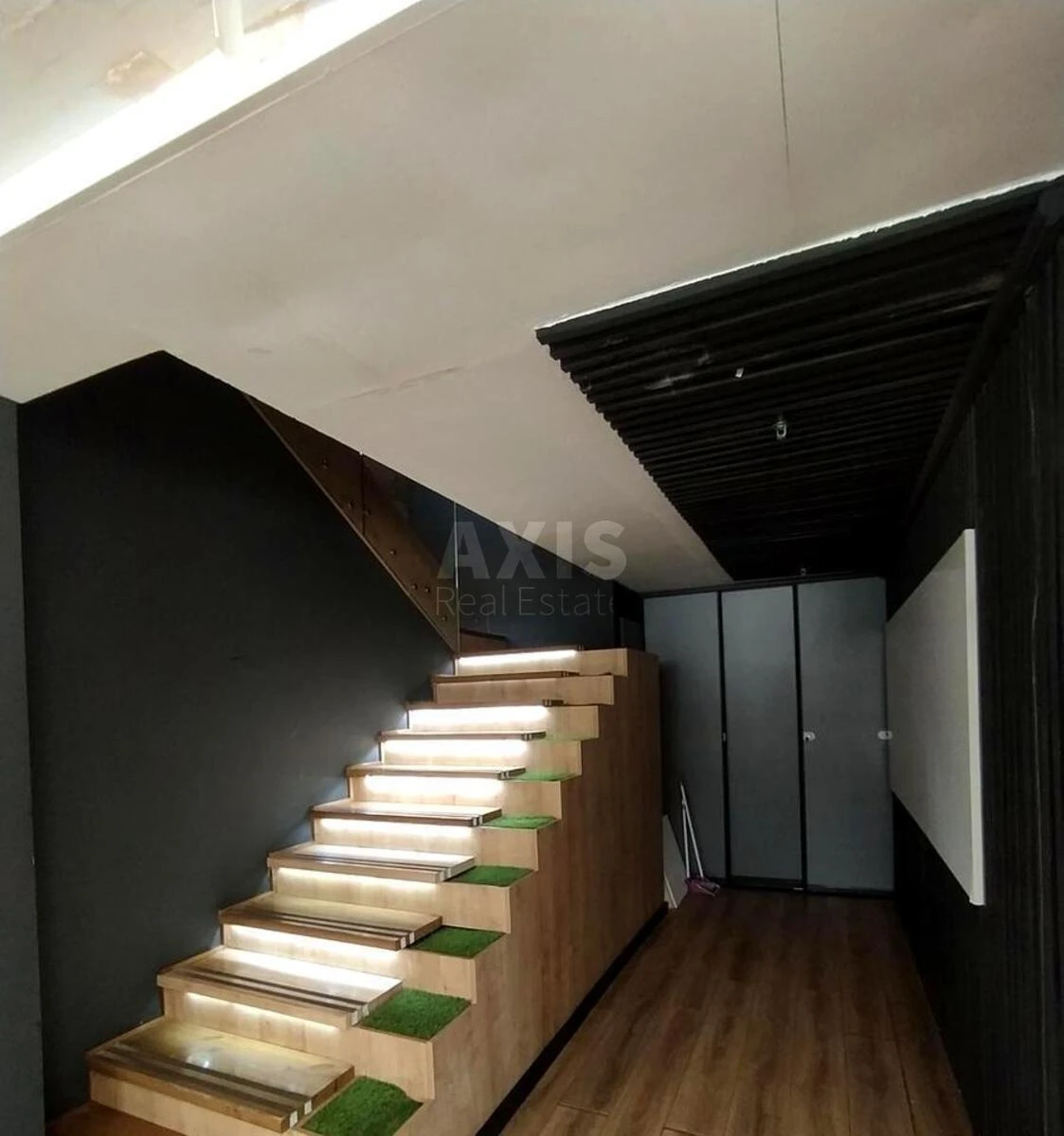 Офис ул. Хмельницкого Богдана 17/52, 435м2659774