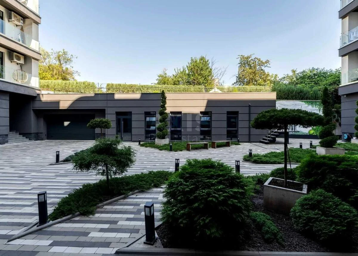 3к квартира ул. Университетская 236571017