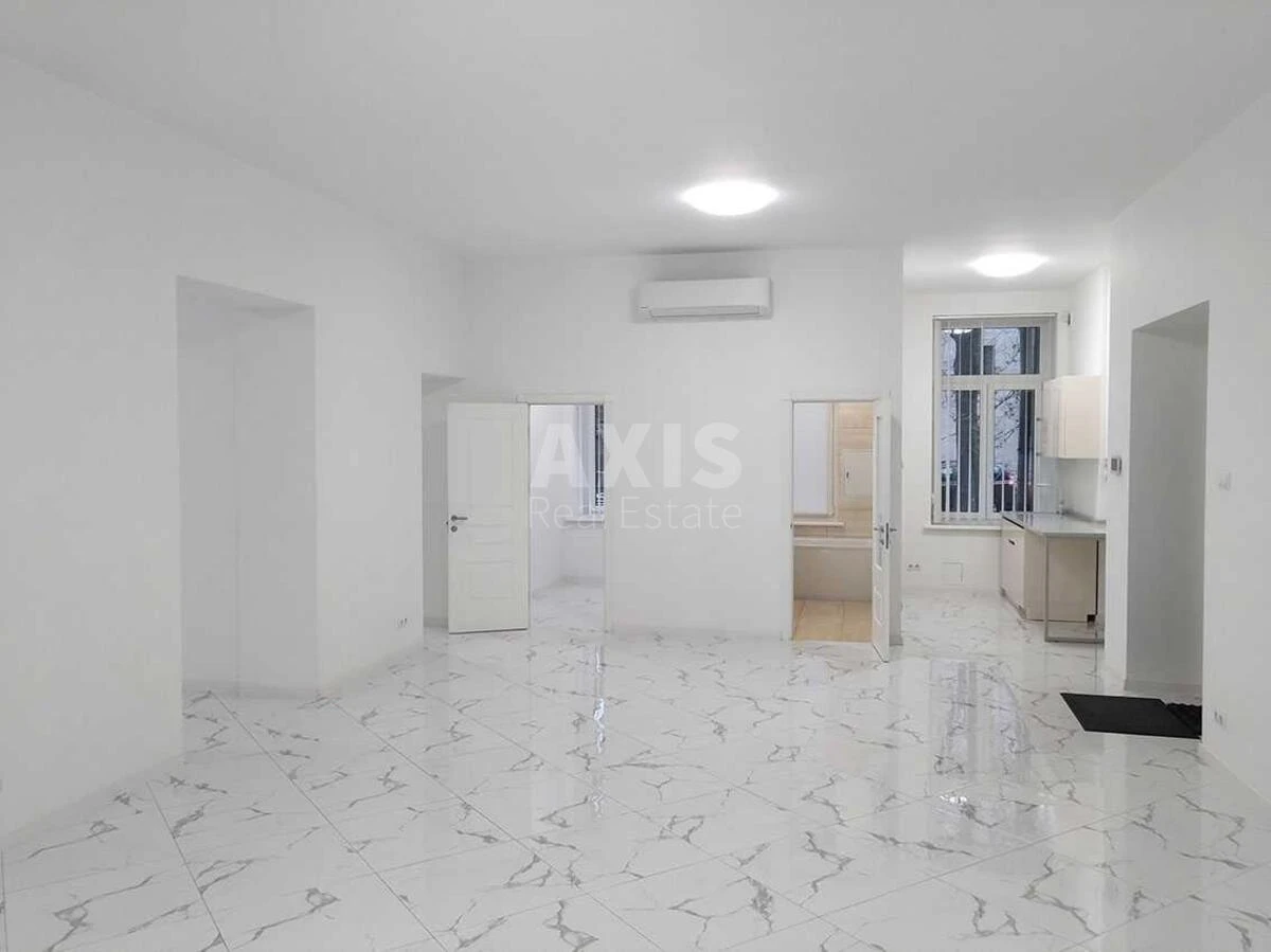 3k apartment vul. Shovkovychna 1064037