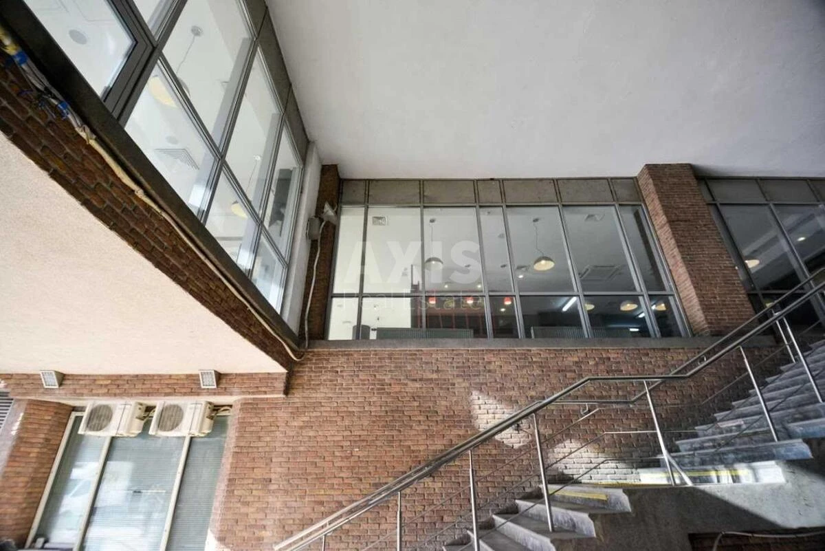 Office vul. Saksagans'kogo 120, 235m2641436