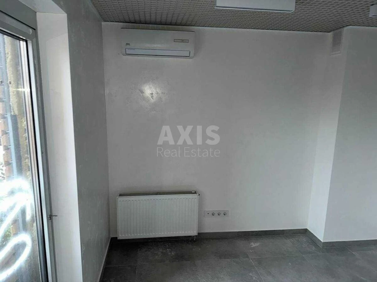 Trade object vul. Zdolbunivs'ka 13, 107m2674024