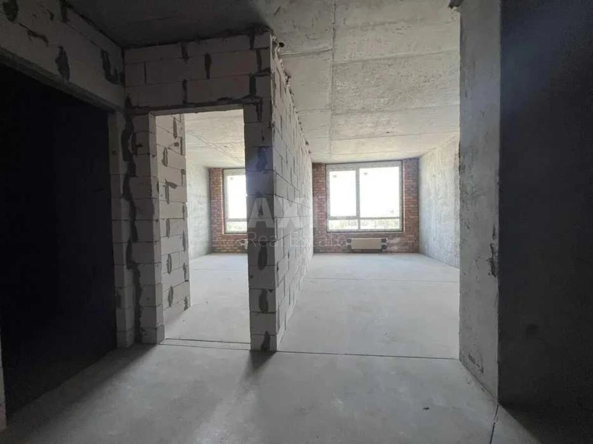 1k apartment nab. Dniprovs'ka 15647072
