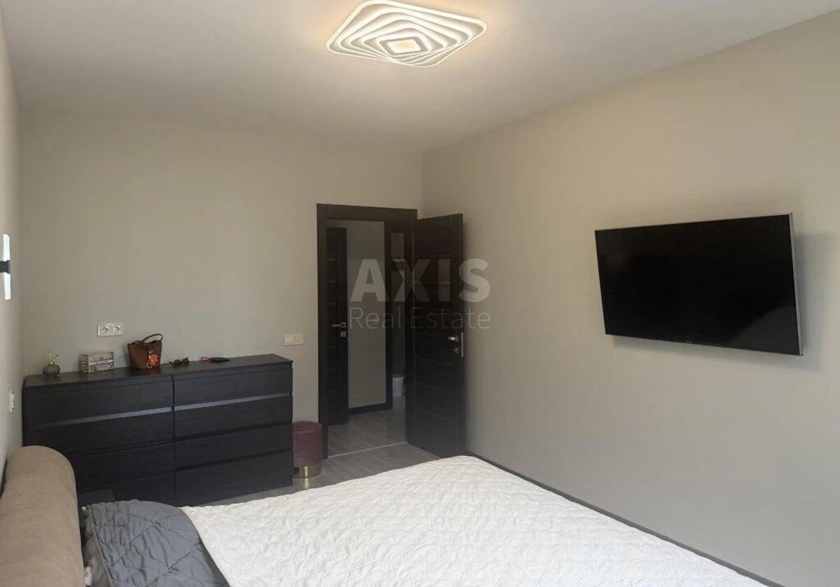 2k apartment vul. Prychal'na 12663178