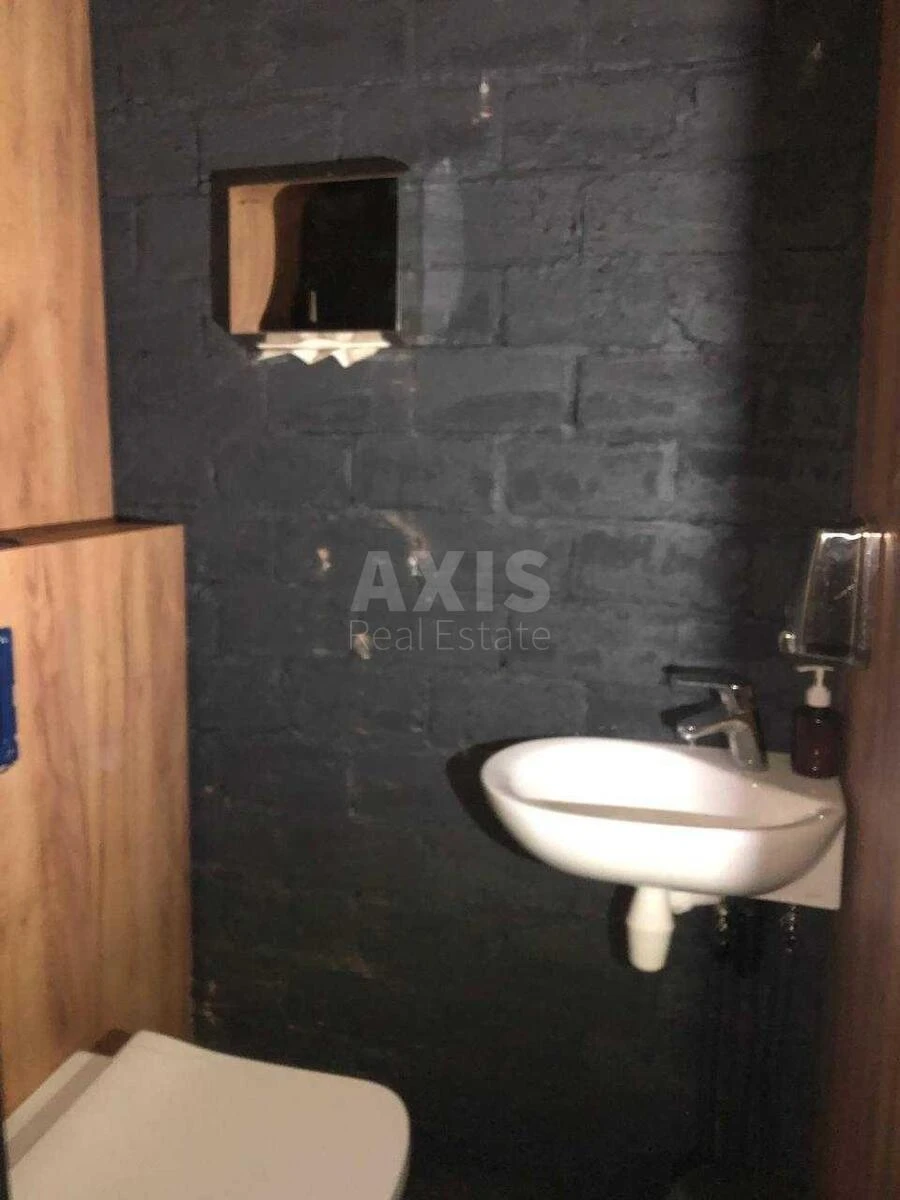 Объект торговли ул. Соломии Крушельницкой 7, 135м2643546