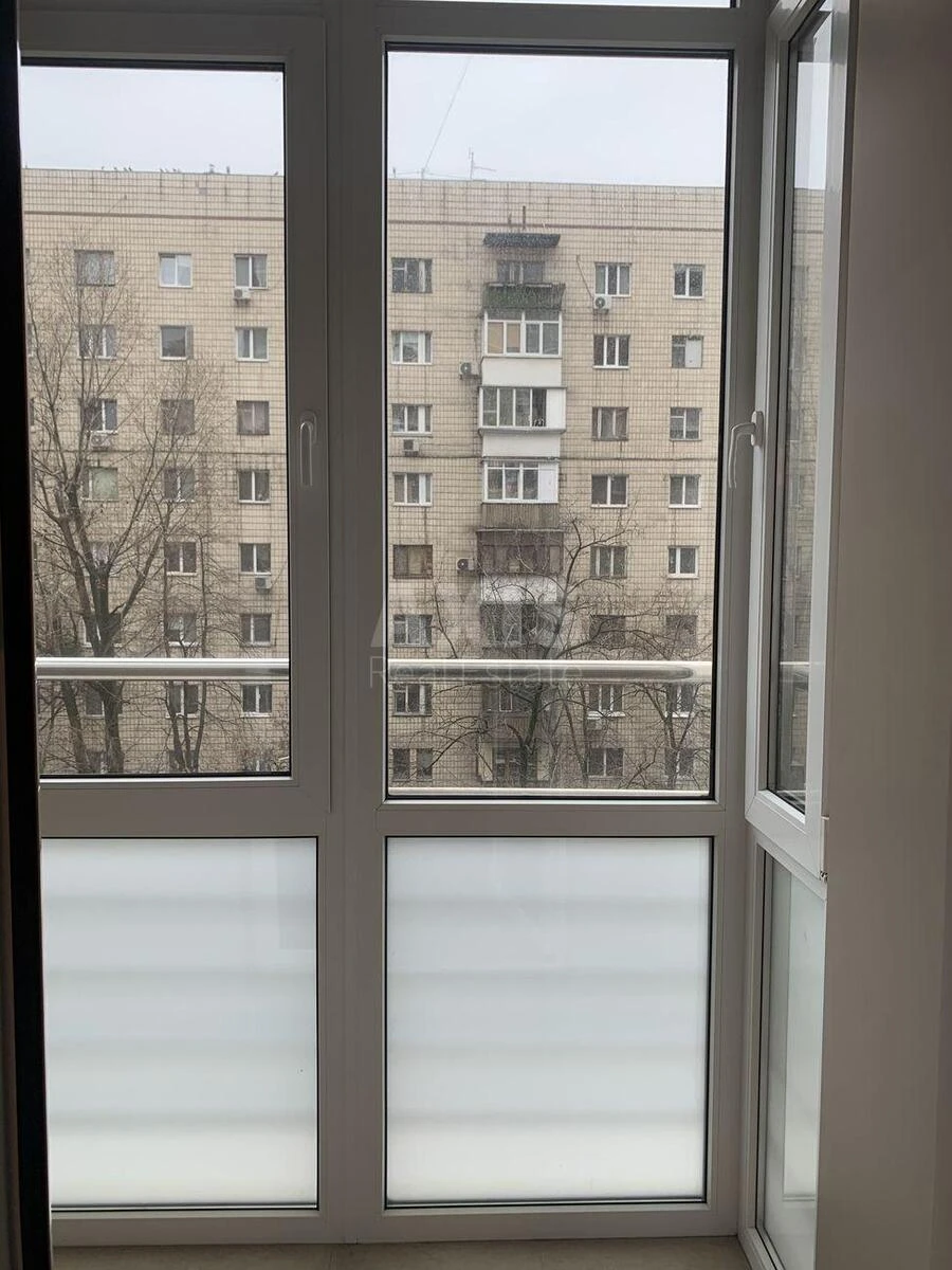 1к квартира ул. Василия Тютюнника 52/1А708363
