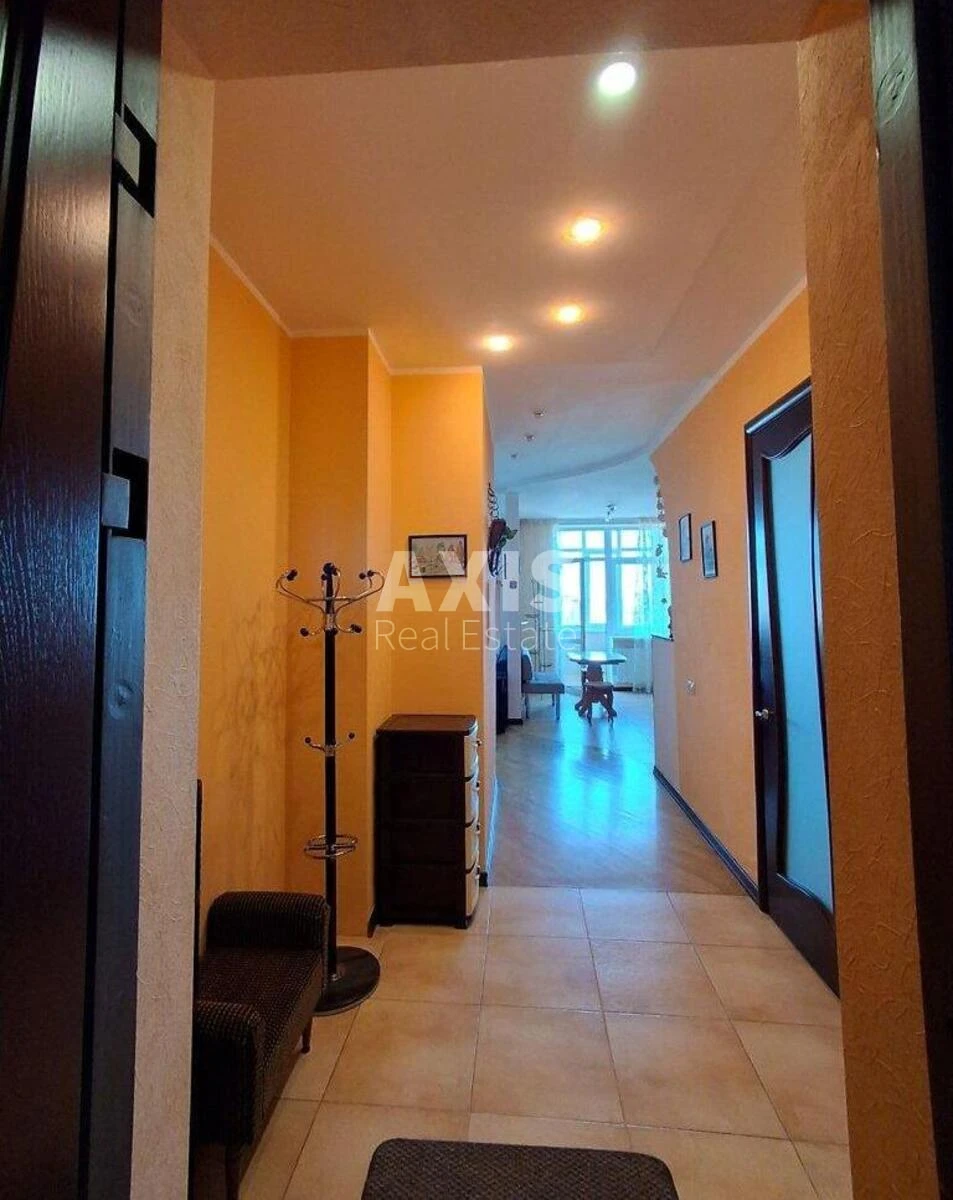 2k apartment vul. Svyatoslava Khorobroho 76610011