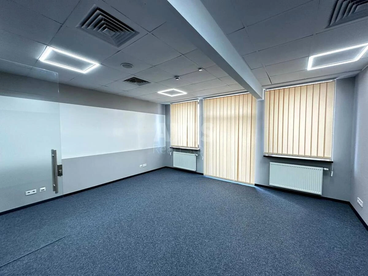 Office vul. Velyka Zhytomyrs'ka 20А, 650m2679028