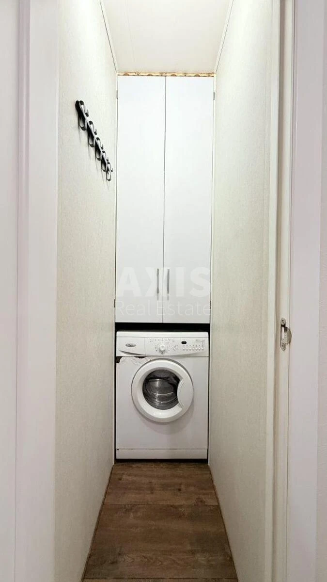 1k apartment vul. Zroshuval'na 3Б695396