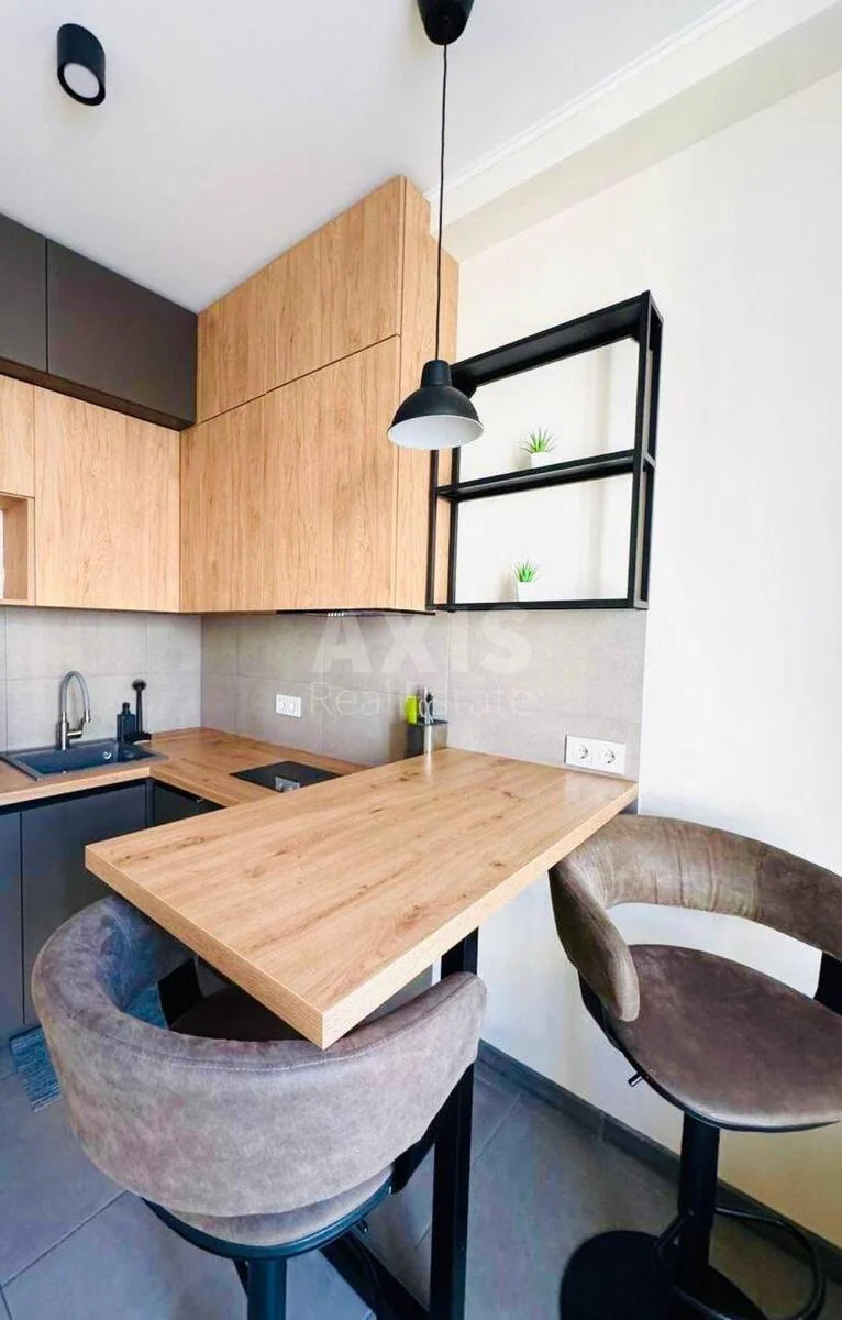 1k apartment vul. Myhajla Maksymovycha 24