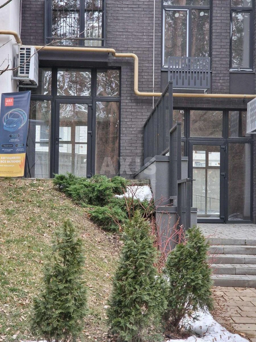 Объект сервиса ул. Днепроводская 1, 69м262080