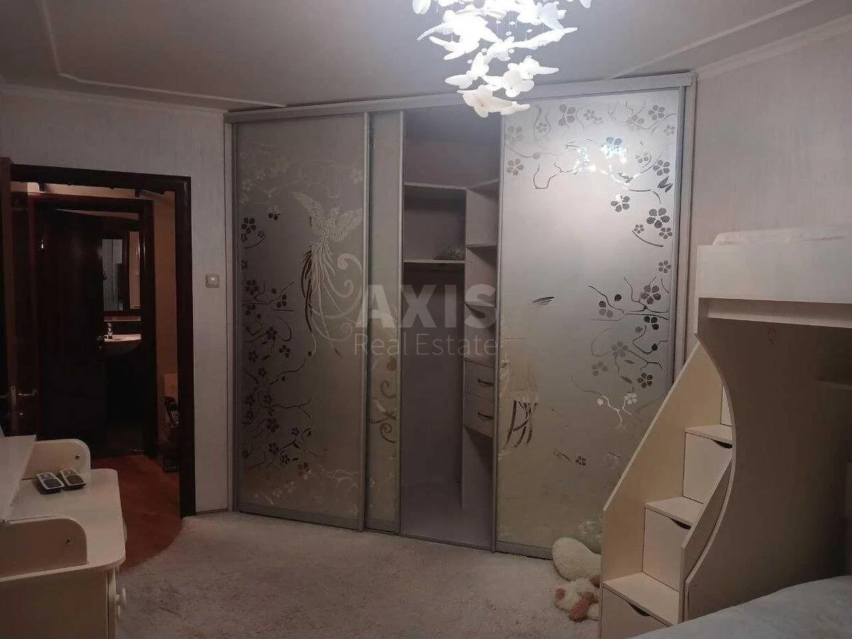 3к квартира пр-т Тычины Павла 20А649686