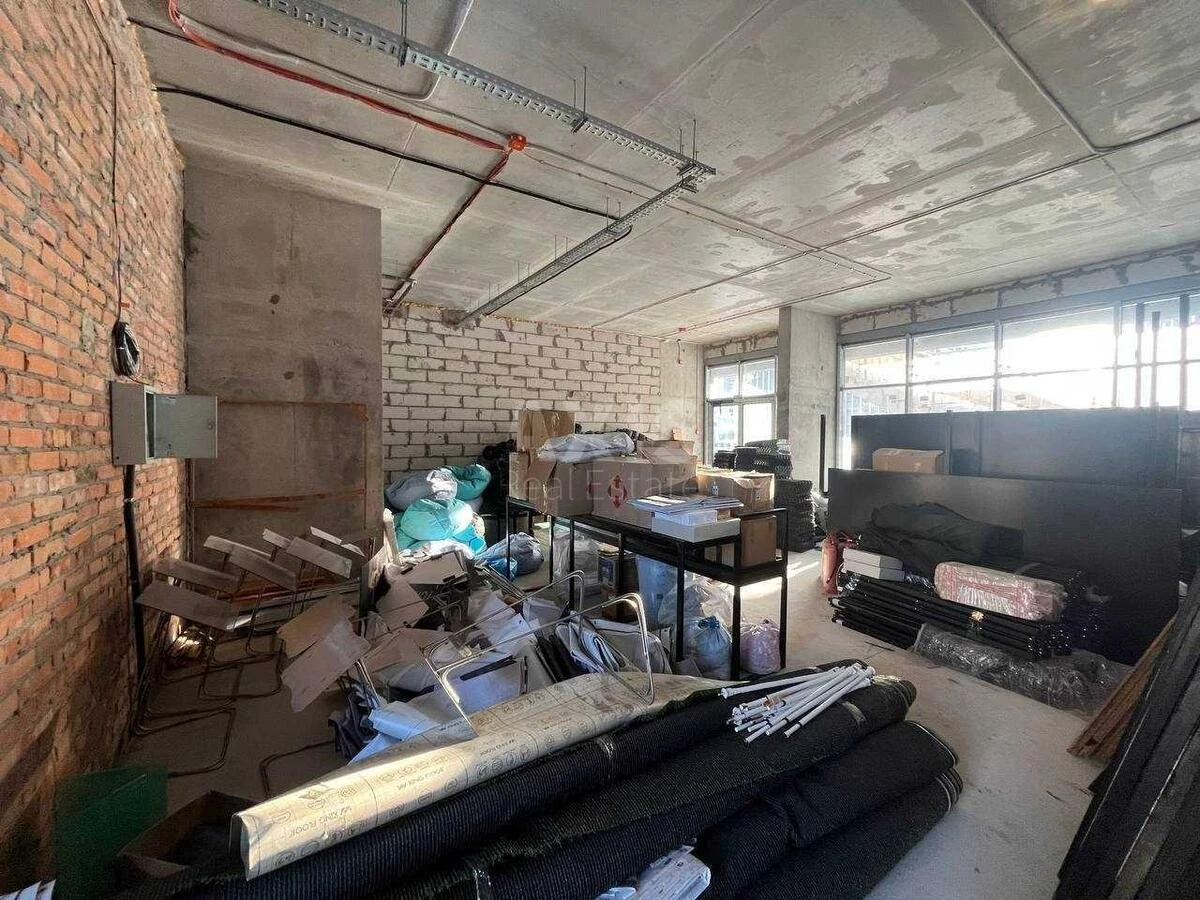Объект торговли ул. Александра Олеся 8А, 132м2682962