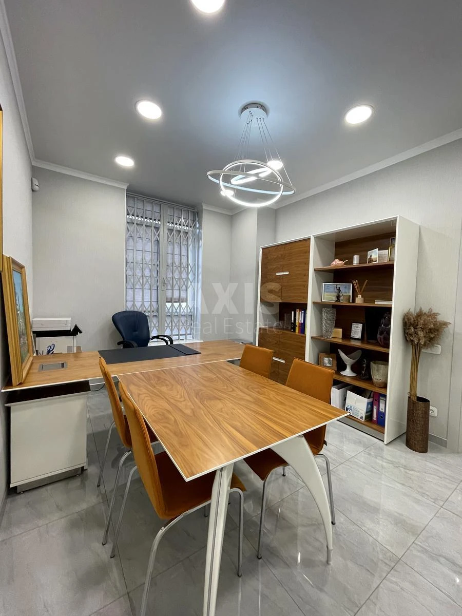 Офис ул. Жилянская 68, 50м263598