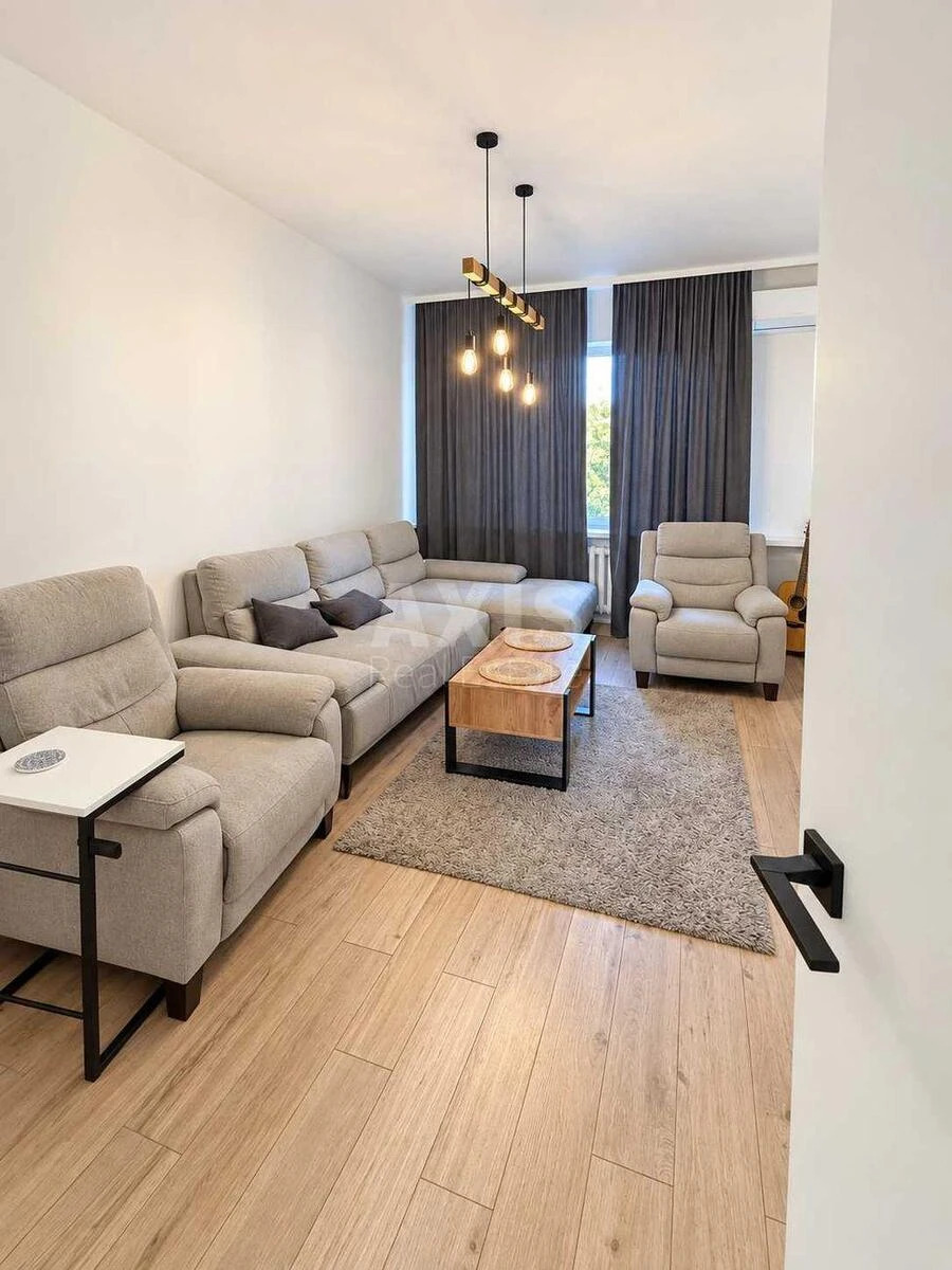 3k apartment vul. Derevljans'ka 20/2718061