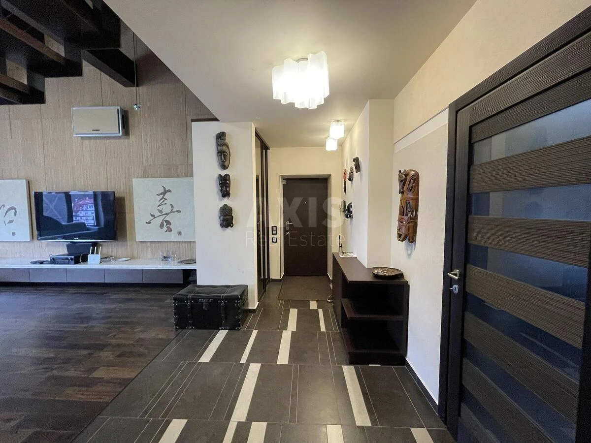 5k apartment vul. Kyrylivs'ka 14/18634987