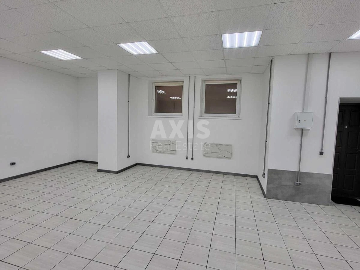 Trade object vul. Ahmatovoi' Anny 35, 58m2685354