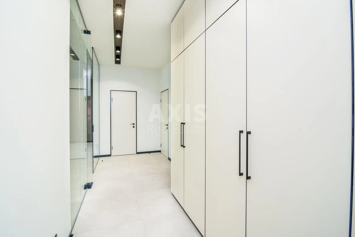 Office vul. Kudri Ivana 26, 140m2670068